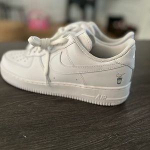 Nike Air  Air Force 1 white shoes